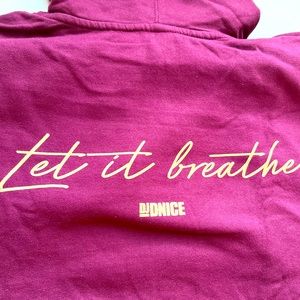 #clubqurantine I’m thinking about it.. nice hoodie ❤️